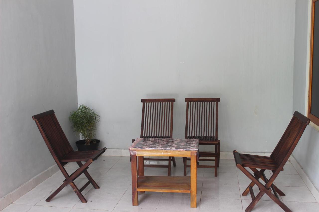 Pondok Wisata Dan Restoran Elim Waingapu Exteriér fotografie